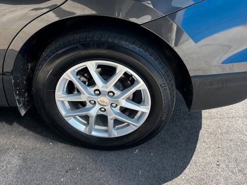 Used 2023 Chevrolet Equinox LT image 7