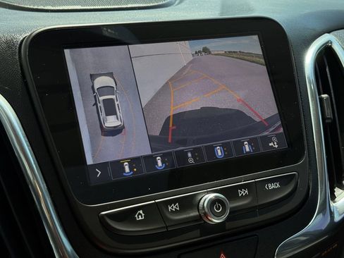 Used 2019 Chevrolet Equinox Premier AWD/4WD image 19