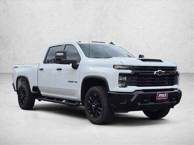 Used 2025 Chevrolet Silverado 2500 Custom w/ Custom Value Package AWD/4WD image 3