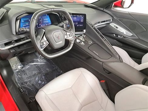 Used 2020 Chevrolet Corvette Stingray image 18