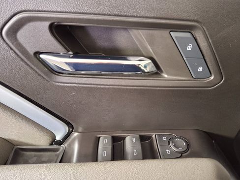 Used 2024 Chevrolet Colorado ZR2 w/ Technology Package image 26