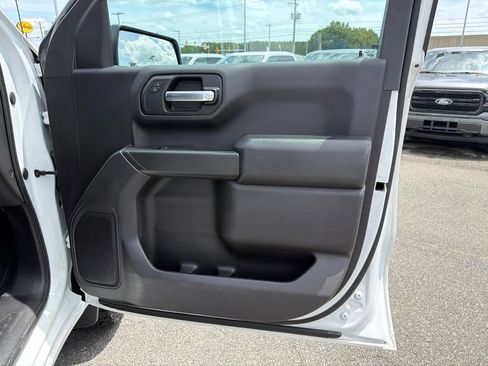 Used 2020 Chevrolet Silverado 1500 Custom Trail Boss w/ Custom Convenience Package AWD/4WD image 23