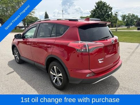 Used 2016 Toyota RAV4 XLE AWD/4WD image 4