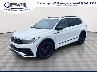 Used 2022 Volkswagen Tiguan SE R-Line