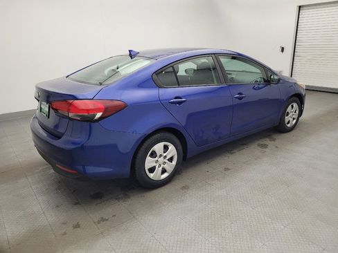 Used 2017 Kia Forte LX FWD image 10