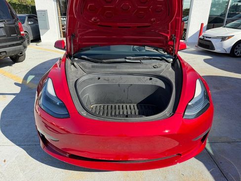 Used 2022 Tesla Model 3 RWD image 5