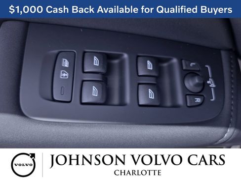 New 2026 Volvo XC60 B5 Ultra w/ Protection Package Premier AWD/4WD image 30