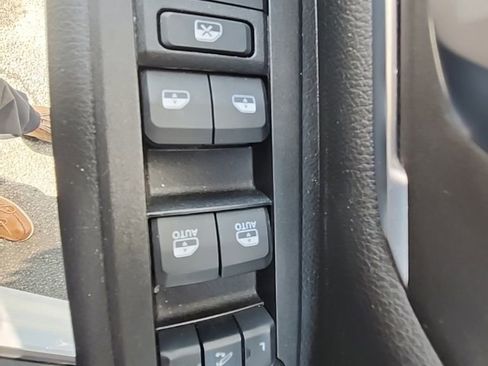 Used 2025 RAM 1500 Big Horn image 27