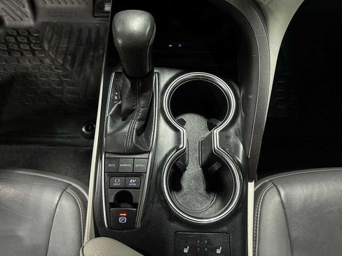 Certified 2018 Toyota Camry XLE w/ Audio Package FWD image 30