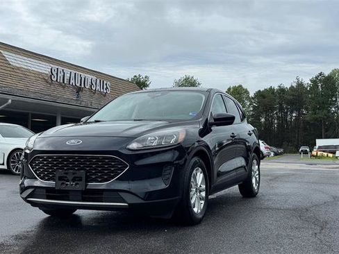 Used 2021 Ford Escape SE w/ Cold Weather Package FWD image 2