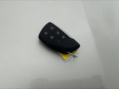 Used 2024 Chevrolet Suburban LT RWD image 37