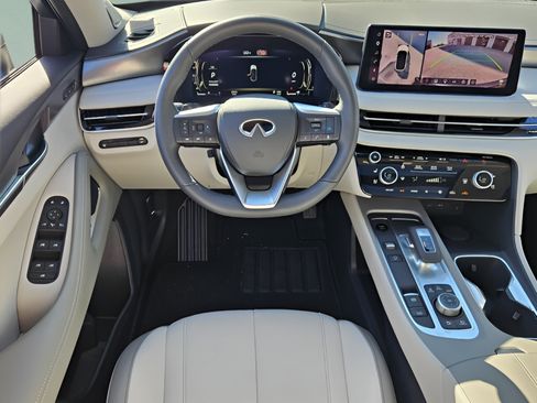 Certified 2027 INFINITI QX60 Luxe w/ Cargo Package FWD image 12