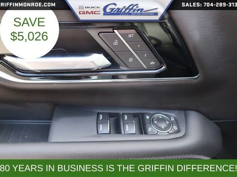 New 2026 GMC Yukon Denali w/ Sun & Power Step Package AWD/4WD image 13