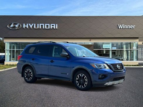 Used 2019 Nissan Pathfinder SV w/ Rock Creek Edition FWD image 4