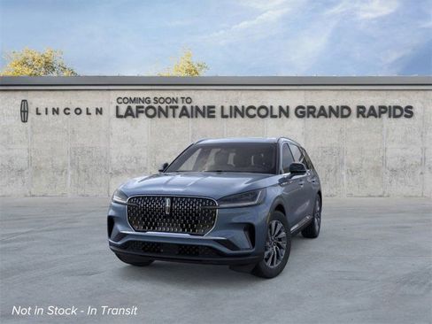 New 2026 Lincoln Aviator Premiere image 2