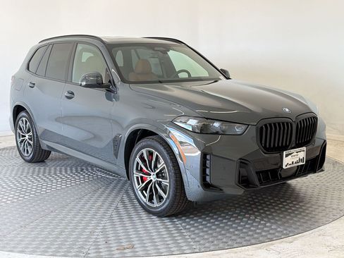 New 2026 BMW X5 xDrive50e w/ M Sport Package AWD/4WD image 7