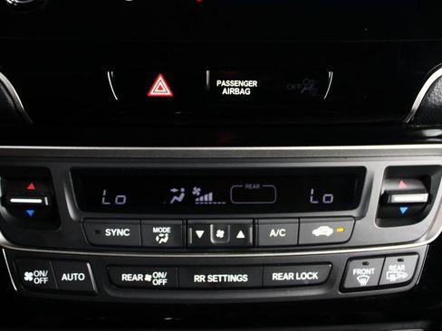 Used 2025 Honda Passport Black Edition image 31
