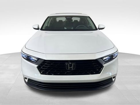 Used 2024 Honda Accord EX image 9