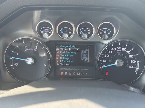 Used 2015 Ford F250 Lariat w/ Snow Plow Prep Package AWD/4WD image 20