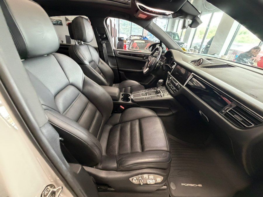 Used 2021 Porsche Macan S AWD/4WD image 69