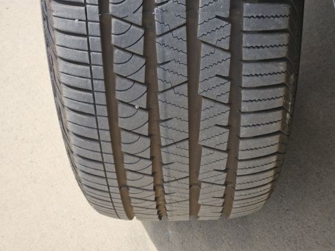 Used 2018 Volvo XC60 T5 Momentum w/ Vision Package image 17