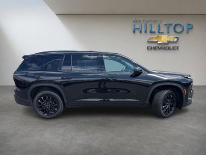 Used 2024 Chevrolet Traverse LT w/ Enhanced Driving Package