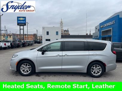 Used 2024 Chrysler Pacifica Touring-L