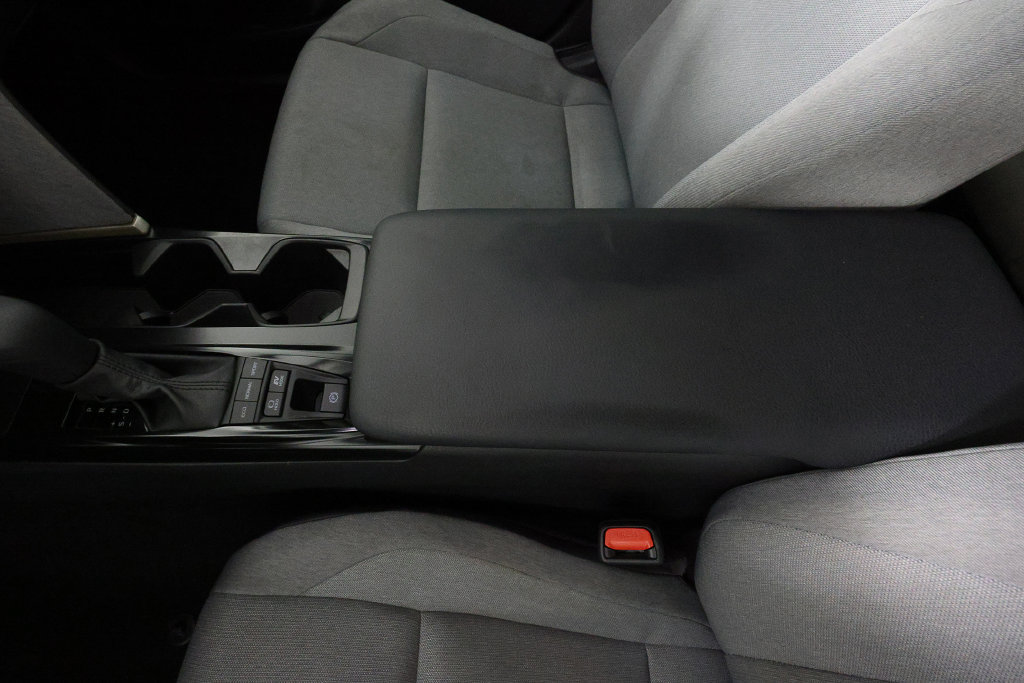 Used 2026 Toyota Camry LE w/ Convenience Package FWD image 32