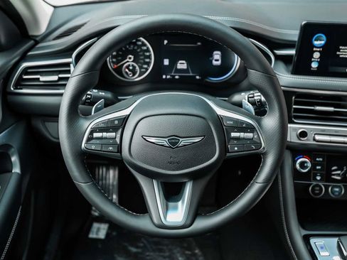 New 2026 Genesis G70 2.5T image 12