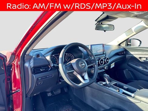 Used 2024 Nissan Sentra SV w/ Trunk Package image 9