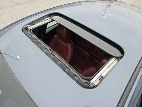 Used 2023 MAZDA MAZDA3 s image 5