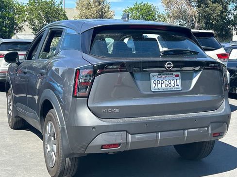 Used 2025 Nissan Kicks S w/ Charging Package FWD image 2