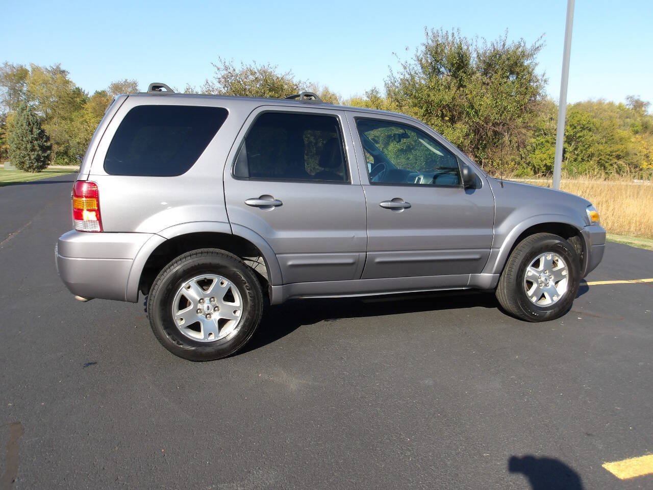 Used 2007 Ford Escape Limited FWD image 11
