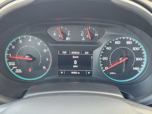 Used 2025 Chevrolet Malibu RS FWD image 7