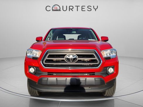 Certified 2021 Toyota Tacoma SR5 image 8