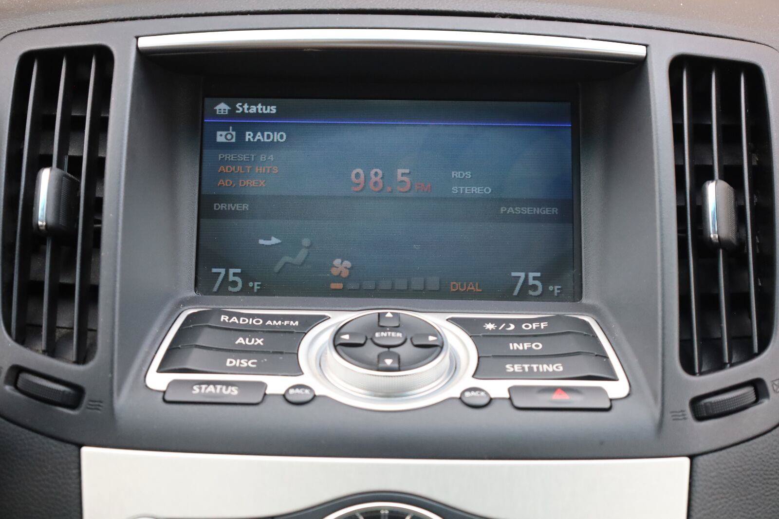Used 2009 INFINITI G37 Journey w/ Premium Pkg RWD image 32