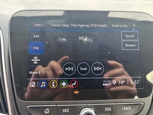 Used 2024 Chevrolet Malibu LT image 20