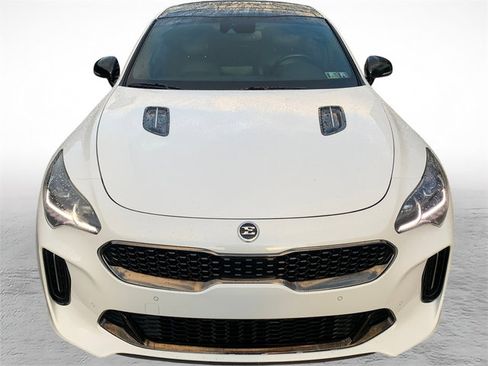 Used 2019 Kia Stinger GT1 AWD/4WD image 7
