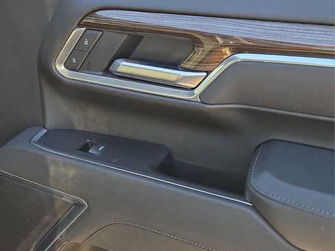 Used 2025 Chevrolet Silverado 1500 LT image 13