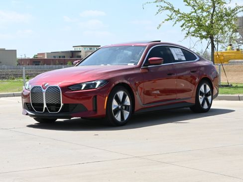 New 2026 BMW i4 xDrive40i w/ Parking Assistance Package AWD/4WD image 3