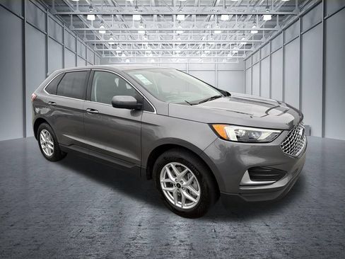 Used 2024 Ford Edge SEL AWD/4WD image 8