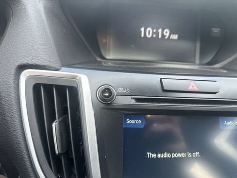 Used 2020 Acura TLX FWD image 14
