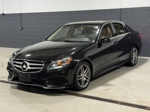 Used 2014 Mercedes-Benz E 350 4MATIC Sedan image 29