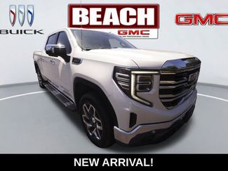 Used 2024 GMC Sierra 1500 SLT w/ SLT Premium Plus Package AWD/4WD 360° Tour