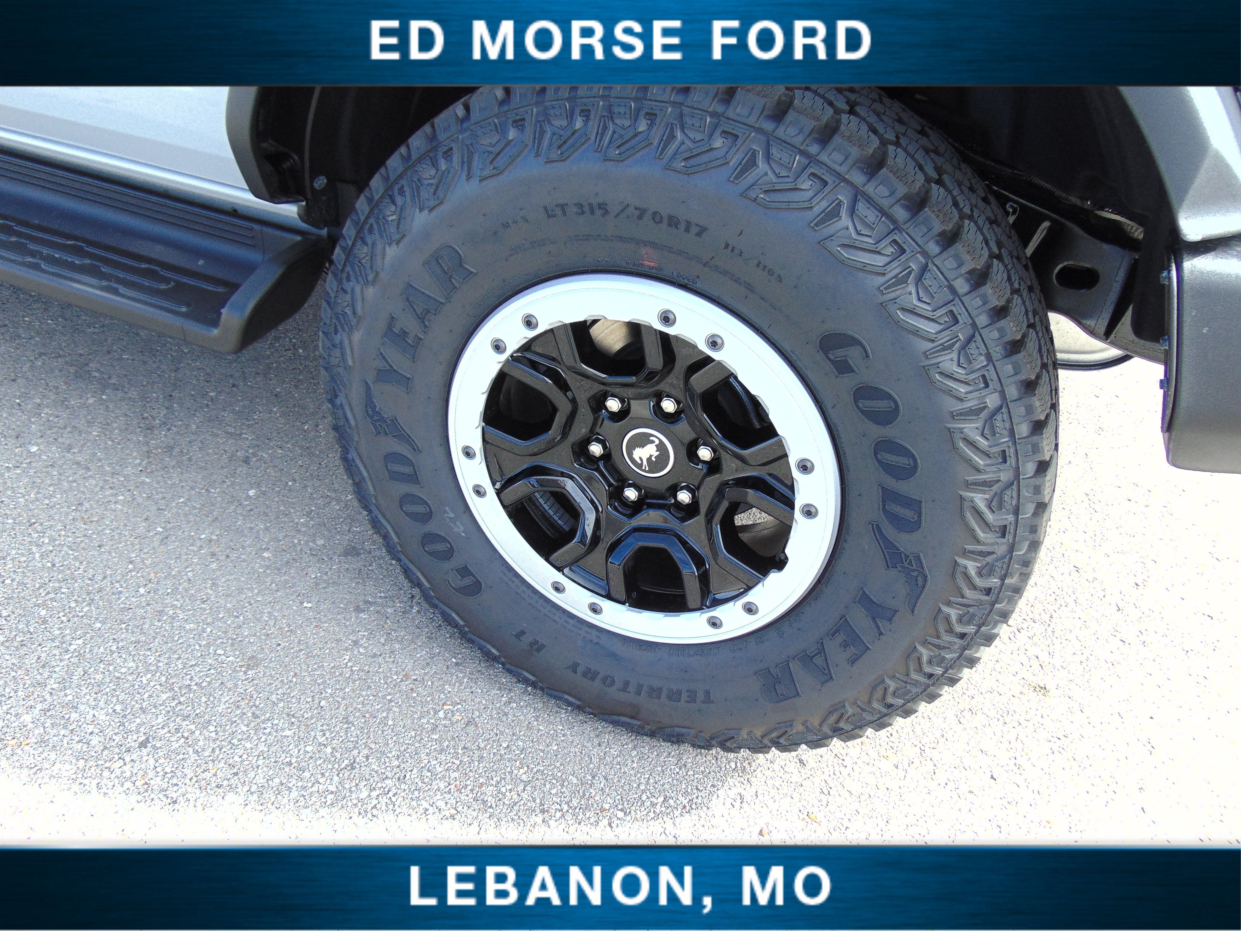 New 2026 Ford Bronco Outer Banks w/ Sasquatch Package AWD/4WD image 9