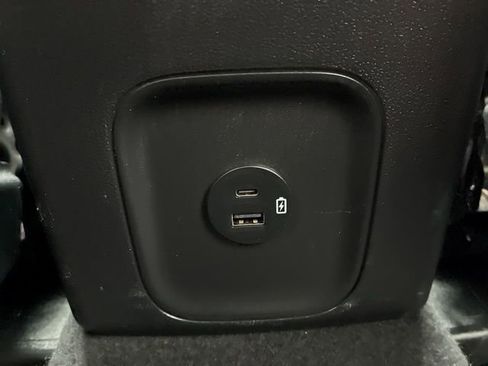 Used 2022 Ford Escape SE w/ Convenience Package image 22