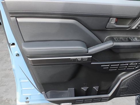 Used 2025 Toyota 4Runner TRD Off-Road Premium w/ Tow Technology Package image 18