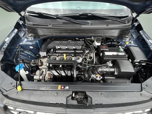 Used 2021 Hyundai Venue w/ Cargo Package FWD image 32