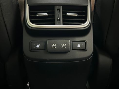 Used 2020 Subaru Outback Touring AWD/4WD image 32