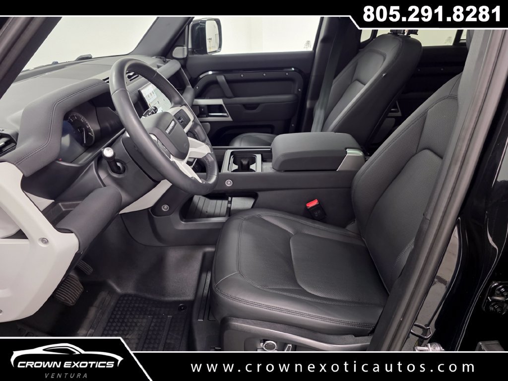 Used 2023 Land Rover Defender 130 SE AWD/4WD image 26